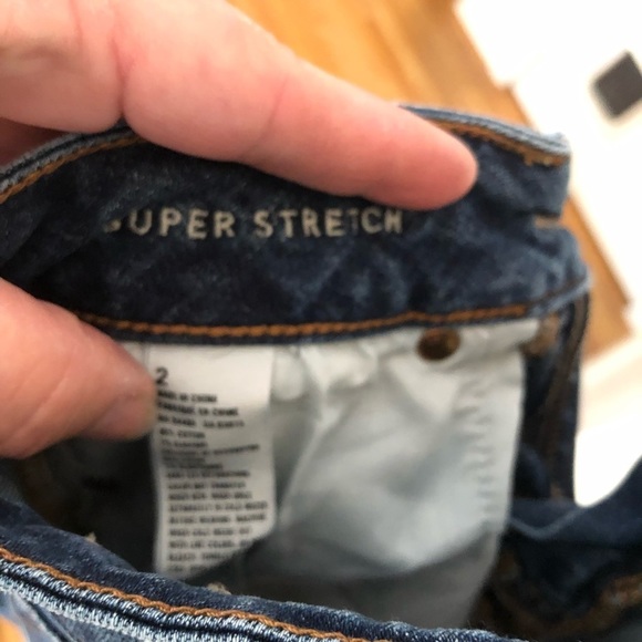 American Eagle Outfitters size 2 dark denim shorts - Picture 5 of 5